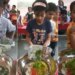 Viral Video Of Class 2 Students Make Bhelpuri In School: School Students Make Bhelpuri In The Class Video Viral On Social Media