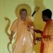 A Person Built A Unique Temple Of Chief Minister Yogi Adityanath In UP, Worships Him Daily