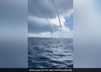Four Stunning Waterspouts Spotted Off The Coast Of Spain: FOUR STUNNING WATERSPOUTS SPOTTED OFF THE COAST OF SPAIN | AMAZING VIDEO OF WATERSPROUTS