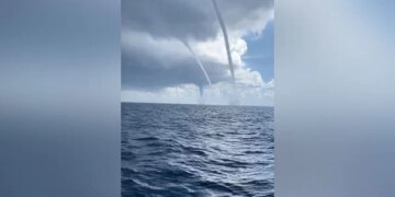 Four Stunning Waterspouts Spotted Off The Coast Of Spain: FOUR STUNNING WATERSPOUTS SPOTTED OFF THE COAST OF SPAIN | AMAZING VIDEO OF WATERSPROUTS