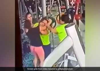 Women Slap Each Other Fight Over Gym Equipment In Viral Video