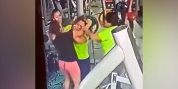 Women Slap Each Other Fight Over Gym Equipment In Viral Video