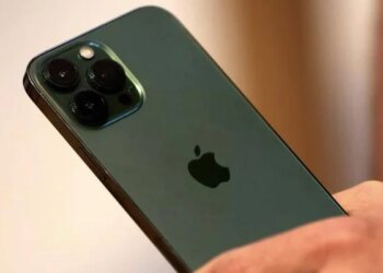 Ordered IPhone 13 Online, Got IPhone 14 In Return! Its Called Kismat Connection