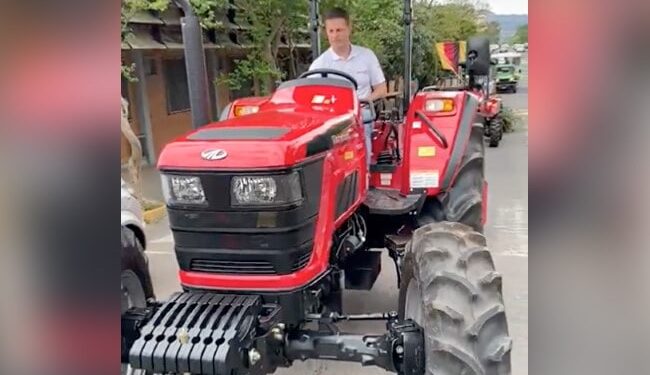 Anand Mahindra Asked People The Question, After Watching The Video, Tell In Which Country Is The Tractor? Will Be Rewarded