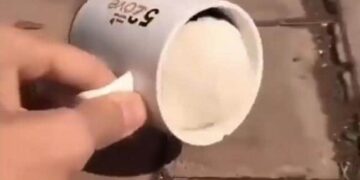 Is There Coffee In The Cup Or Something? 7 Million People Watched This Video, The Mystery Still Remains!