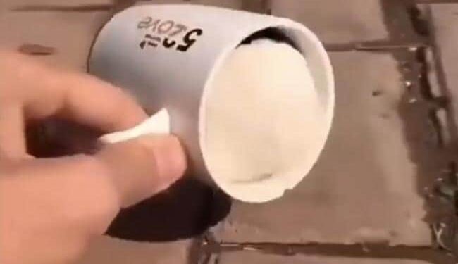 Is There Coffee In The Cup Or Something? 7 Million People Watched This Video, The Mystery Still Remains!