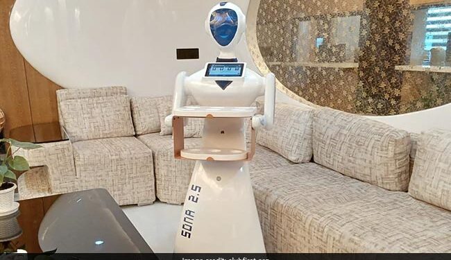 In Diwali, The Robot Created A Ruckus, Served Food To The People And Congratulated Everyone