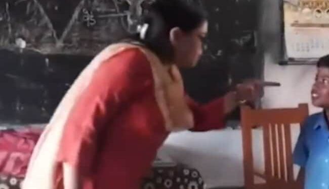 School Video: Teacher Is Teaching Maithili Version Of Poem Johny Johny Yes Papa Cute Video Viral On Social Media
