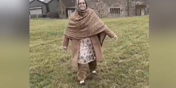 Old Woman Dance On Govinda Song: Elderly Woman Dances To Govinda Kisi Disco Mein Jaye Song