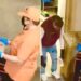 Chimpanzee Paying For A Pizza Delivery In Russia: Ever Seen A Chimpanzee Paying For A Pizza Delivery Watch Here