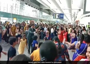 Passengers Break Into Impromptu Garba Dance At Bengaluru Airport See Viral Video