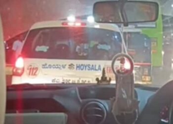 Watch: Car Blinkers Sync Perfectly With Tunes Of Ami Je Tomar Video Viral On Social Media