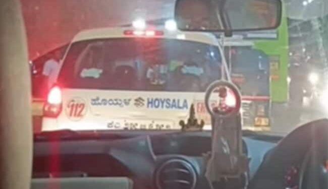 Watch: Car Blinkers Sync Perfectly With Tunes Of Ami Je Tomar Video Viral On Social Media
