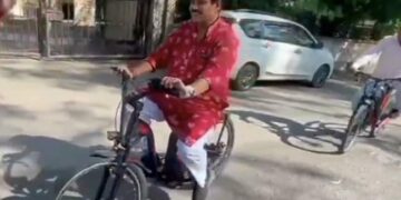 नितिन गडकरी ने दिया चैलेंज, सांसद ने 32 किलो वज़न घटाकर किया हैरान, तोहफे में मिले इतने करोड़ रुपए