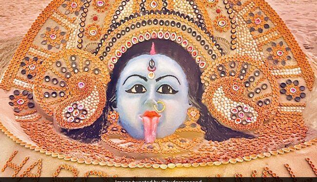 Sand Artist Sudarshan Patnaik Made Special Art Of Maa Kali With 4045 Diyas, See Photo