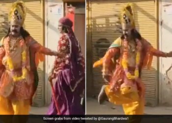 Raavan Dance Video Man Dressed As Ravan Dancing To Haryanvi Song On Street Ravan Ka Dance Video Viral – रावण के डांस ने मचाया तहलका, हरियाणवी गाने पर लगाए खूब ठुमके, लोग बोले