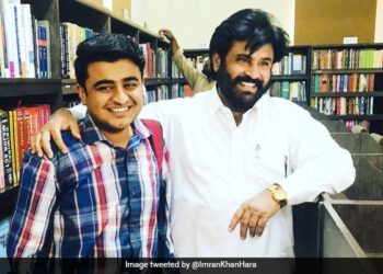 Pakistani Doppelganger Of Rajinikanth Photos Of Rehmat Gashkori Goes Viral On Social Media