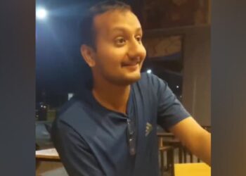 You Fight With Your Father After Earning Two Paise, It Will Take Ages To Become A Father, IAS Shared A Great Video