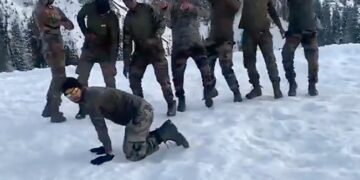 Indian Army Jawans Did Tremendous Military Dance On Kala Chashma, You Will Be Stunned After Watching The Video