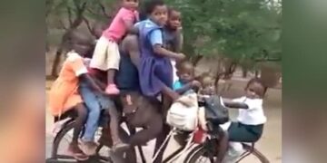 Kids Going To School On Cycle: Viral Video Of A Man Carrying 9 Kids On One Cycle To School
