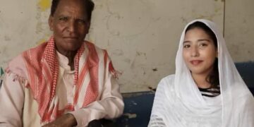70-year-old Pakistani Grandfather Fell In Love With A 19-year-old Girl, Said- While Walking, I Got My Eyes And Also Got My Heart – 70 साल के पाकिस्तानी दादा को 19 लड़की से हुआ प्यार, कहा