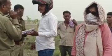 VIDEO: IPS In UP, Disguises Herself To Test Her Policemen, Reports Robbery – VIDEO: महिला IPS अधिकारी ने अपनी ही पुलिस का टेस्ट लेने के लिए बदला भेस, कर दी सशस्त्र लूट की रिपोर्ट