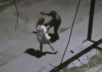 Seeing The Empty Road, The Boy And The Girl Did A Wonderful Dance, Watching The Video Will Say – Jodi Is A Hit Boss! – खाली सड़क देख लड़का और लड़की ने किया ग़जब का डांस, वीडियो देख कहेंगे