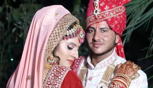 Gender Changed For Love Student Got Married To Teacher: Teacher Got Gender Changed For Student Love Getting Married In Bharatpur