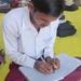 सिंगरौली का अनोखा स्कूल, दोनों हाथ से लिखते हैं छात्र, पांच भाषाओं का है ज्ञान, वीडियो देख हैरान हो जाएंगे