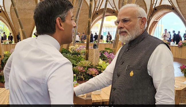 After Meeting With PM Modi, UK PM Wrote On Twitter In Hindi- A Strong Friendship – पीएम मोदी के साथ मिलने के बाद ब्रिटेन के पीएम ने ट्विटर पर हिन्दी में लिखा