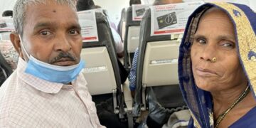 Man Helps Elderly Couple From UP Who Boarded A Flight For The First Time Viral Story