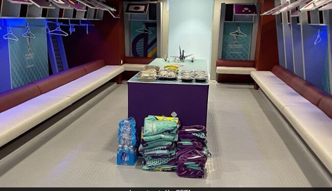 FIFA 2022 Japan Team Wins Heart Cleans Locker Room After Winning Over Germany In A Historic Match – FIFA World Cup: जापानी टीम ने ऐतिहासिक मैच जीतने के बाद जीता दिल भी…इंटरनेट पर हो रही खूब तारीफ़