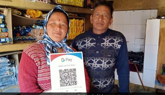 Digital Payment At The Countrys Last Tea Shop, Industrialist Anand Mahindra Said- Jai Ho – देश की आखिरी चाय की दुकान पर डिजिटल पेमेंट, उद्योगपति आनंद महिंद्रा ने कहा