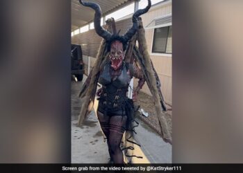 Woman Transforms Herself Into A Monster With Makeup For Halloween Internet Freaks Out See Viral Video