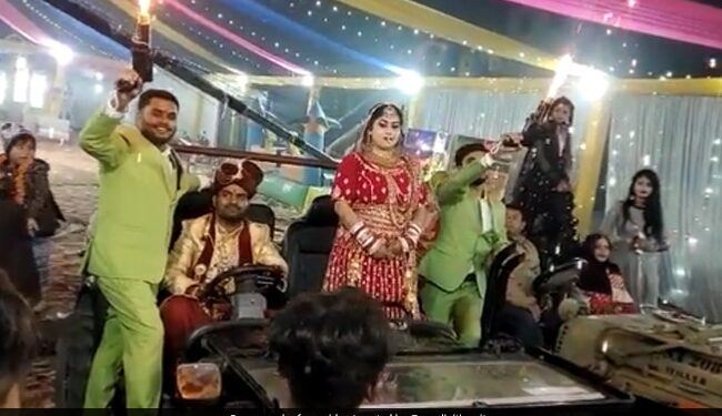 Bride Groom Grand Entry In An Open Jeep With Fireworks Bride Stood Up And Did This Guests Shocked See Viral Video