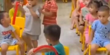 How Children Are Taught To Help Elders, Women In Japans School, Watch Viral Video