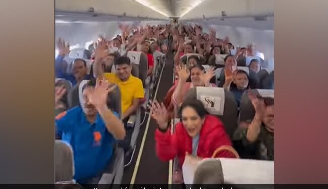 Couple Booked Whole Plane For Wedding: Booked The Entire Flight To Take Relatives To The Wedding