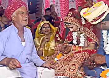 Bride And Groom Started Laughing After Listening To Pandit Ji In The Wedding Pavilion