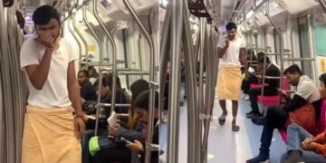 Man Was Walking In Metro Wearing A Towel Video Goes Viral On Social Media