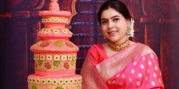 Banarsee Saree Design On Cake: Banarasi Saree Themed Shringaar Cake Designed By Pune Artist