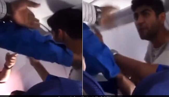 Man Fighting With Co Passenger On Flight Internet Says Homely Feeling In Plane Watch Viral Video – तुम जानते नहीं, मैं कौन हूं…प्लेन में बुरी तरह लड़ने लगे यात्री, वायरल हुआ Video, लोग बोले