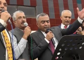 Video Of Army Chief Humming Kishore Kumars Song Goes Viral On Social Media