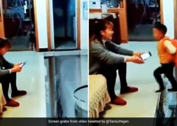 Metro Dropping Boy Directly Inside Home Divides The Internet Says This Is Future See Viral Video – बच्चे को पहुंचाने के लिए घर के अंदर आ गई मेट्रो, Video देख घबरा गए लोग, बोले