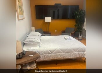 Elon Musk Built Bedrooms For Employees In Twitter Headquarters Pics Goes Viral See Here