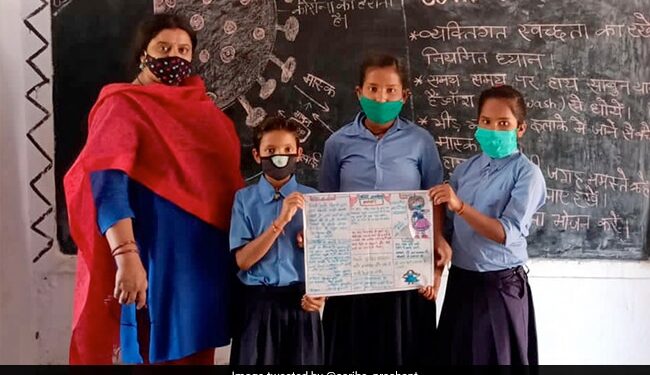 बिहार के स्कूली छात्रों ने किया कमाल! निकालते हैं अपना ख़ुद का अख़बार, हर ख़बर लिखते हैं