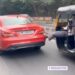 When Mercedes Car Ran Out Of Oil On The Road, Auto Driver Helped By Pushing, Video Went Viral
