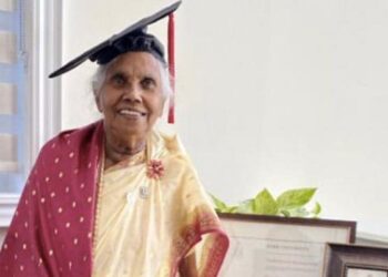 There Is No Age To Learn, At The Age Of 87, The Grandmother Achieved The Second Masters Degree