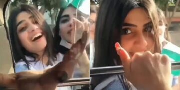 Viral Video: Two Pakistani Girls Are Seen Having Fun And Joking With Their Friend