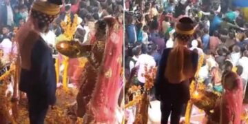 Shocking Video Shows A Wedding Ceremony: Bride Performing The Groom Aarti In Jaimala Guests Slapping Each Other