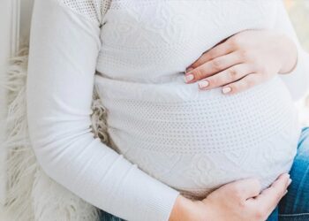 The In-laws Are Asking For An IPhone From The Pregnant Daughter-in-law Of Canada, The Woman Said – People Think They Are Rich – कनाडा की गर्भवती बहू से आईफोन मांग रहे हैं ससुराल वाले, महिला ने कहा